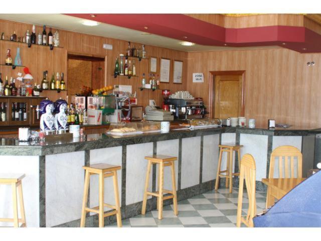 בנאוונטה Hostal Castilla מראה חיצוני תמונה