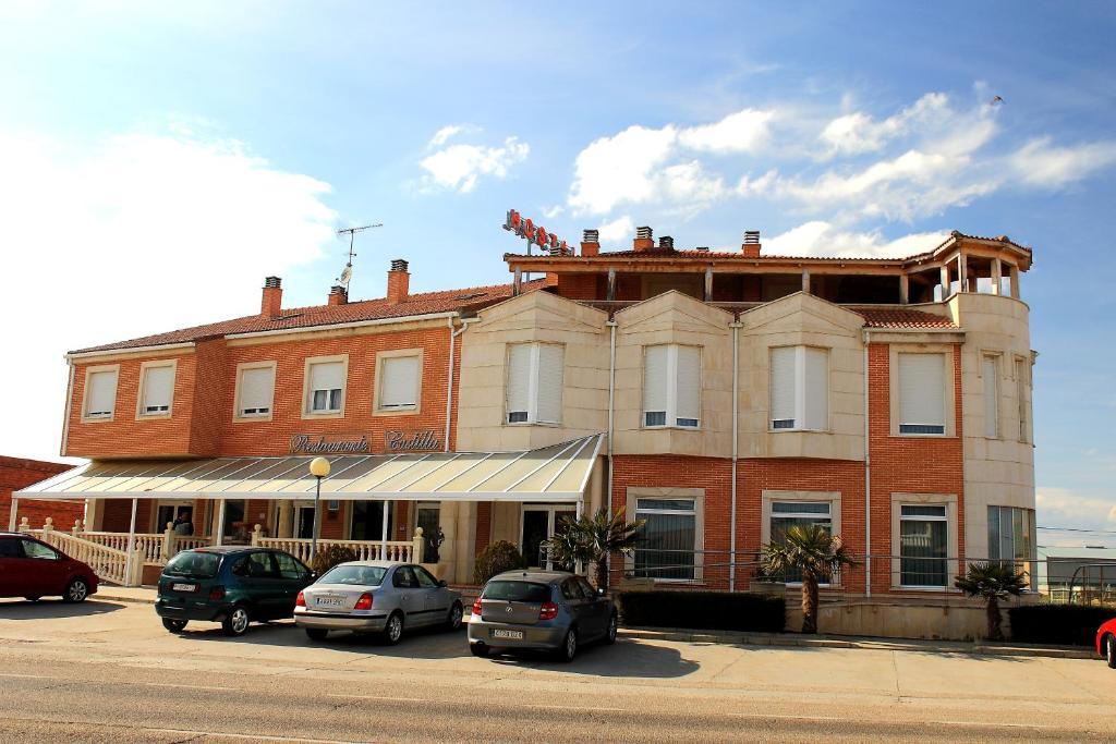 בנאוונטה Hostal Castilla מראה חיצוני תמונה